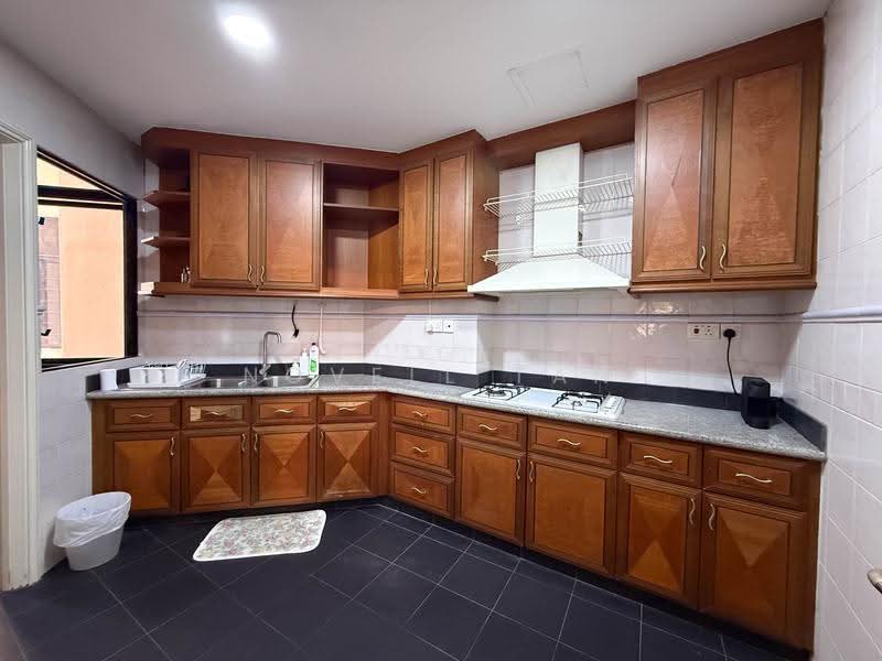 Dover Parkview, 30 Dover Rise, Buona Vista / West Coast / Clementi New Town, 1 Bedroom, 1,227 sqft, Condominium For Sale, by Novell Tan, 500275900 - Kitchen - PropertyGuru.com.sg