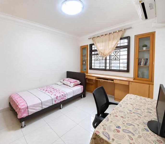 301B Anchorvale Drive, 301B Anchorvale Drive, Hougang / Punggol / Sengkang, 3 Bedrooms, 1,184 sqft, HDB Flat For Sale, by Eileen Leong, 500275904 - Bedroom - PropertyGuru.com.sg