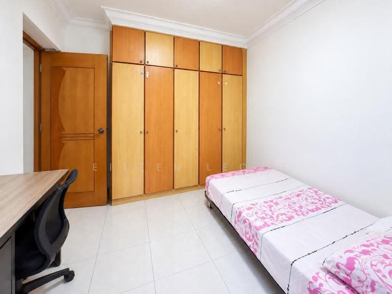 301B Anchorvale Drive, 301B Anchorvale Drive, Hougang / Punggol / Sengkang, 3 Bedrooms, 1,184 sqft, HDB Flat For Sale, by Eileen Leong, 500275904 - Bedroom - PropertyGuru.com.sg