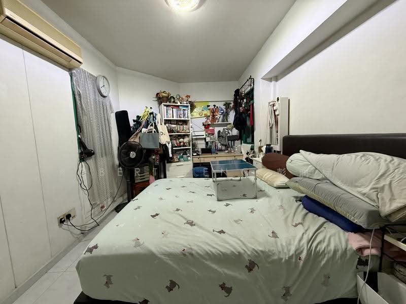 354B Admiralty Drive, 354B Admiralty Drive, Sembawang / Yishun, 3 Bedrooms, 1,001 sqft, HDB Flat For Sale, by Robert Peng 彭润标, 500275906 - Bedroom - PropertyGuru.com.sg