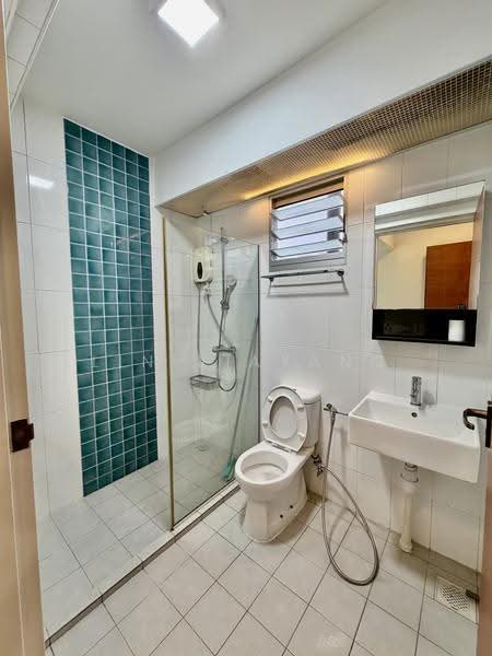 415C Fernvale Link, 415C Fernvale Link, Seletar / Yio Chu Kang, 3 Bedrooms, 1,001 sqft, HDB Flat For Rent, by Lin Jiayang, 500275908 - Bathroom - PropertyGuru.com.sg