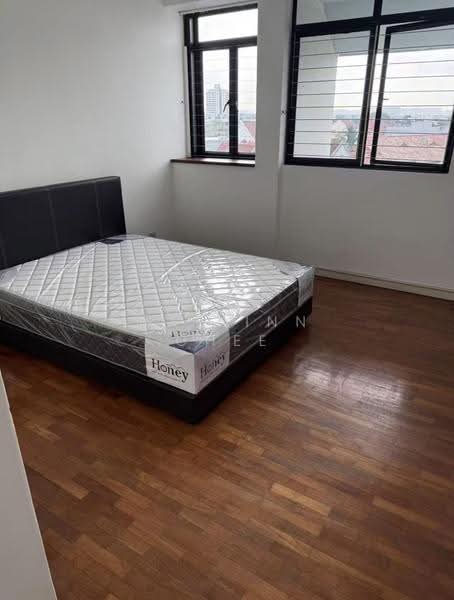 Fernwood Towers, 22 Fernwood Terrace, East Coast / Marine Parade, 1 Bedroom, 180 sqft, Condominium For Rent, by Mar Inn Chee, 500275914 - Bedroom - PropertyGuru.com.sg