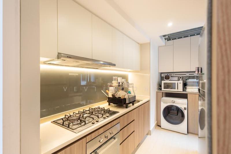 Hundred Palms Residences, 270 Yio Chu Kang Road, Hougang / Punggol / Sengkang, 3 Bedrooms, 883 sqft, Condominium For Sale, by Vevien Ong, 500275916 - Kitchen - PropertyGuru.com.sg