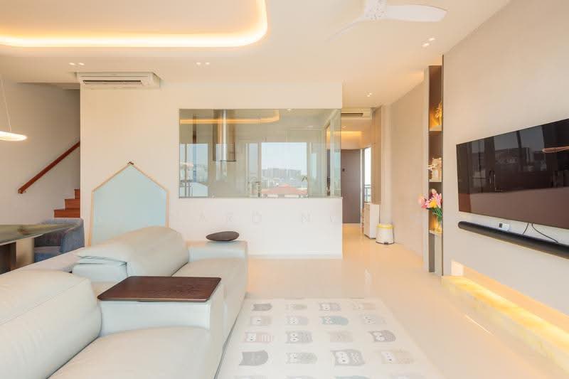 Hilbre28, 68 Hillside Drive, Hougang / Punggol / Sengkang, 3 Bedrooms, 1,410 sqft, Apartment For Sale, by Bernard Ng 黄俊凯, 500275918 - Living Room - PropertyGuru.com.sg
