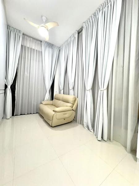 Hillion Residences, 8 Jelebu Road, Dairy Farm / Bukit Panjang / Choa Chu Kang, Studio, 474 sqft, Apartment For Rent, by Carol Lee, 500275924 - Living Room - PropertyGuru.com.sg