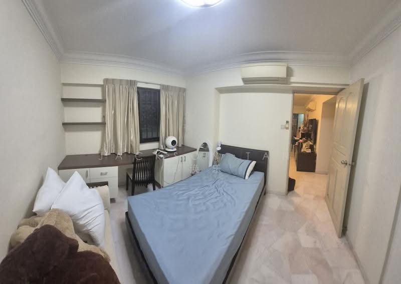 118B Jalan Membina, 118B Jalan Membina, Alexandra / Commonwealth, Room Rental, 161 sqft, HDB Flat For Rent, by Jackson Tan 陈涣乐, 500275925 - Bedroom - PropertyGuru.com.sg