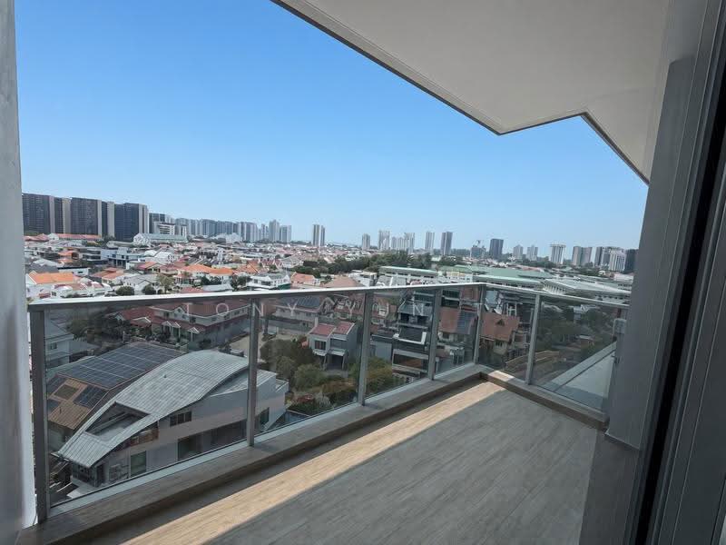 Grand Dunman, 12 Dunman Road, East Coast / Marine Parade, 4 Bedrooms, 1,431 sqft, Condominium For Rent, by Tony Yun TH, 500275927 - Balcony - PropertyGuru.com.sg
