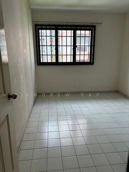 420 Bukit Batok West Avenue 2, 420 Bukit Batok West Avenue 2, Dairy Farm / Bukit Panjang / Choa Chu Kang, Room Rental, 110 sqft, HDB Flat For Rent, by Andrew Yap, 500275936 - Interior - PropertyGuru.com.sg