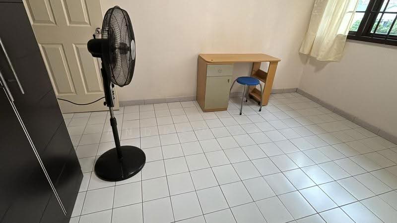 420 Bukit Batok West Avenue 2, 420 Bukit Batok West Avenue 2, Dairy Farm / Bukit Panjang / Choa Chu Kang, Room Rental, 110 sqft, HDB Flat For Rent, by Andrew Yap, 500275936 - Study - PropertyGuru.com.sg