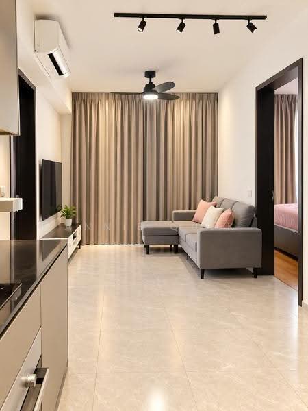 Park Colonial, 10 Woodleigh Lane, Macpherson / Potong Pasir, 2 Bedrooms, 603 sqft, Condominium For Sale, by Annie Quek, 500275942 - Living Room - PropertyGuru.com.sg