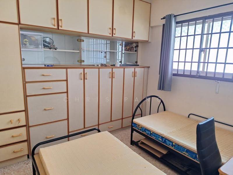 108 Tampines Street 11, 108 Tampines Street 11, Pasir Ris / Tampines, Room Rental, 180 sqft, HDB Flat For Rent, by Chris Pang, 500275946 - Bedroom - PropertyGuru.com.sg