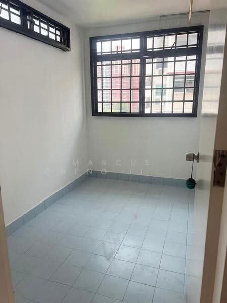 110 Lorong 1 Toa Payoh, 110 Lorong 1 Toa Payoh, Balestier / Toa Payoh, 2 Bedrooms, 700 sqft, HDB Flat For Sale, by Marcus Cheng Jia Jun, 500275956 - Interior - PropertyGuru.com.sg