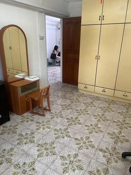 110 Lorong 1 Toa Payoh, 110 Lorong 1 Toa Payoh, Balestier / Toa Payoh, 2 Bedrooms, 700 sqft, HDB Flat For Sale, by Marcus Cheng Jia Jun, 500275956 - Bedroom - PropertyGuru.com.sg