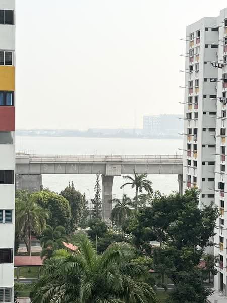 412 Pandan Gardens, 412 Pandan Gardens, Boon Lay / Jurong / Tuas, 2 Bedrooms, 775 sqft, HDB Flat For Sale, by Sani Faisal, 500275957 - Exterior - PropertyGuru.com.sg