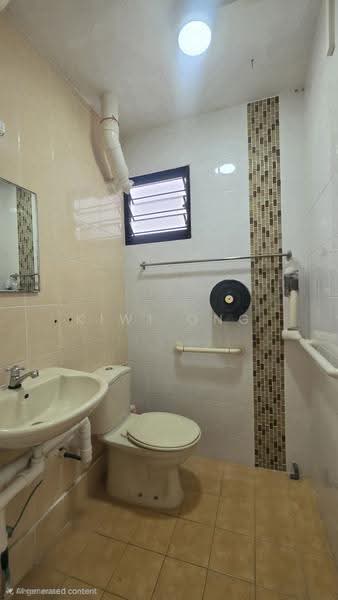 529 Bedok North Street 3, 529 Bedok North Street 3, Bedok / Upper East Coast, 2 Bedrooms, 732 sqft, HDB Flat For Sale, by Kiwi Ong, 500275967 - PropertyGuru.com.sg