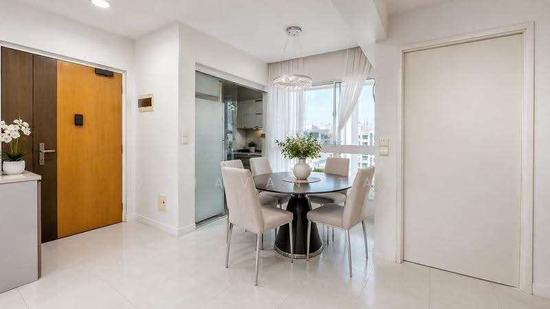 268C Punggol Field, 268C Punggol Field, Hougang / Punggol / Sengkang, 3 Bedrooms, 1,033 sqft, HDB Flat For Sale, by Donavan Tan, 500275969 - Dining Room - PropertyGuru.com.sg