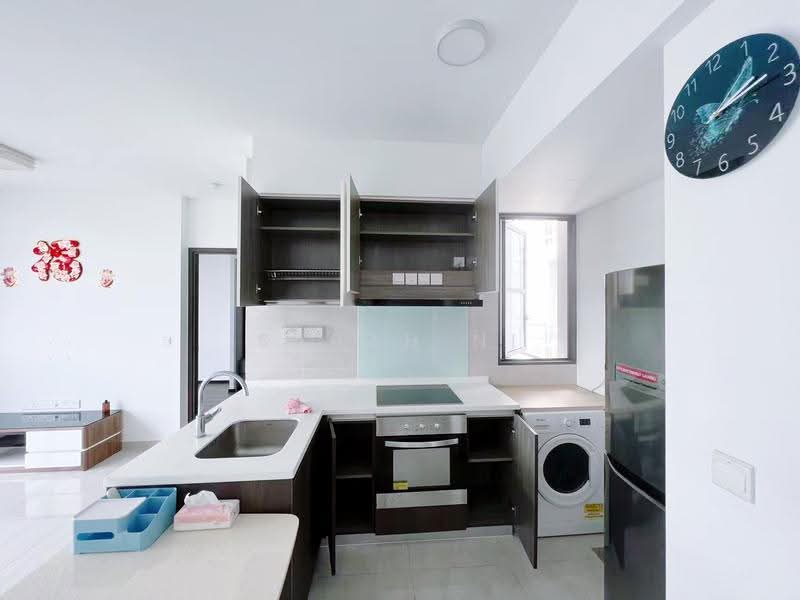 Symphony Suites, 1 Yishun Close, Sembawang / Yishun, 2 Bedrooms, 689 sqft, Condominium For Sale, by Sarah Ni, 500275976 - Kitchen - PropertyGuru.com.sg
