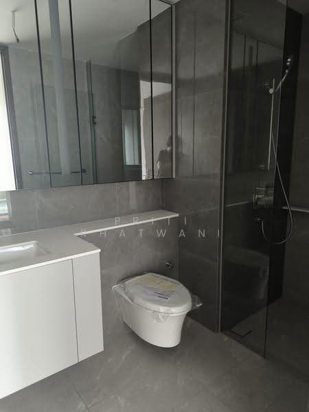Grand Dunman, 8 Dunman Road, East Coast / Marine Parade, 2 Bedrooms, 797 sqft, Condominium For Rent, by Priti Khatwani, 500276000 - Bathroom - PropertyGuru.com.sg