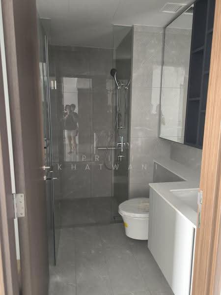 Grand Dunman, 8 Dunman Road, East Coast / Marine Parade, 2 Bedrooms, 797 sqft, Condominium For Rent, by Priti Khatwani, 500276000 - Bathroom - PropertyGuru.com.sg