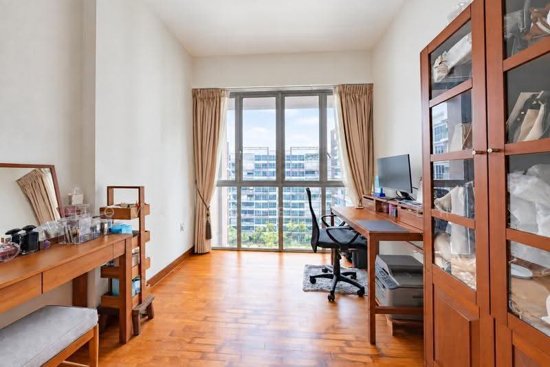 Seastrand, 1 Pasir Ris Link, Pasir Ris / Tampines, 4 Bedrooms, 1,302 sqft, Condominium For Sale, by Jovan Alexis Teh, 500276016 - PropertyGuru.com.sg