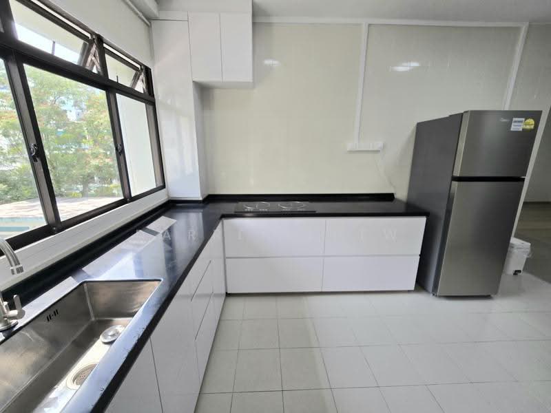 348 Kang Ching Road, 348 Kang Ching Road, Boon Lay / Jurong / Tuas, 2 Bedrooms, 645 sqft, HDB Flat For Rent, by Darren Khew, 500276017 - Kitchen - PropertyGuru.com.sg