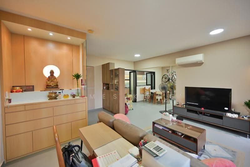 229B Sumang Lane, 229B Sumang Lane, Hougang / Punggol / Sengkang, 3 Bedrooms, 1,216 sqft, HDB Flat For Sale, by James Kong, 500276022 - Living Room - PropertyGuru.com.sg