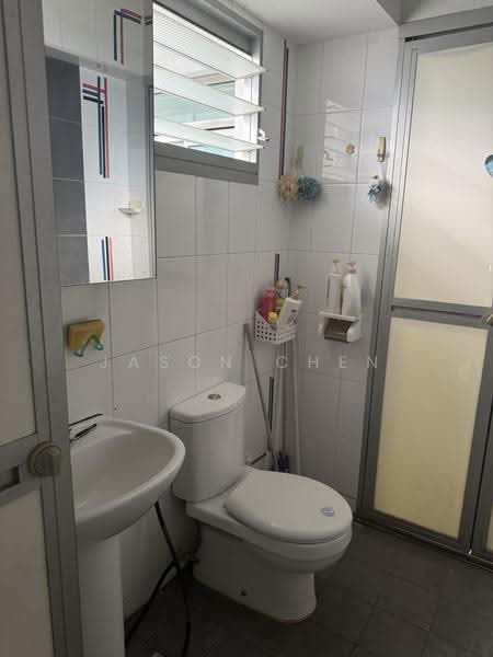 624C Punggol Central, 624C Punggol Central, Hougang / Punggol / Sengkang, 1 Bedroom, 495 sqft, HDB Flat For Rent, by Jason Chen, 500276029 - Bathroom - PropertyGuru.com.sg