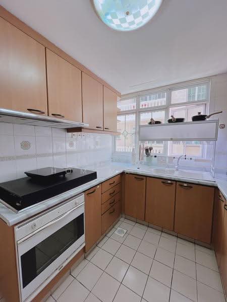 Symphony Heights, 33 Hume Avenue, Clementi Park / Upper Bukit Timah, Room Rental, 200 sqft, Condominium For Rent, by ACJ HOME MATE COLIVING, 500276038 - Kitchen - PropertyGuru.com.sg