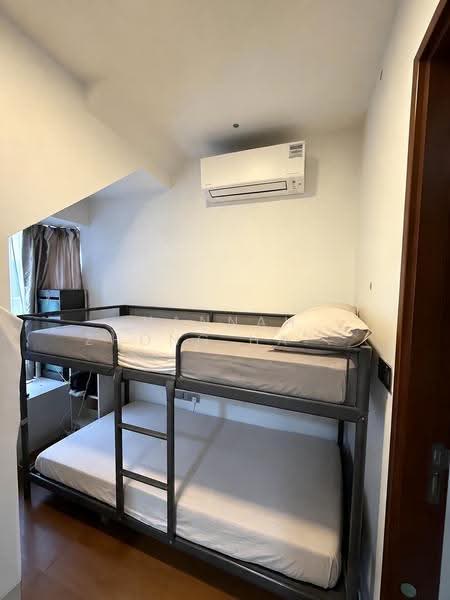 Alexis, 356 Alexandra Road, Alexandra / Commonwealth, 2 Bedrooms, 807 sqft, Condominium For Sale, by Hannah Zhong Hanmei, 500276040 - Bedroom - PropertyGuru.com.sg