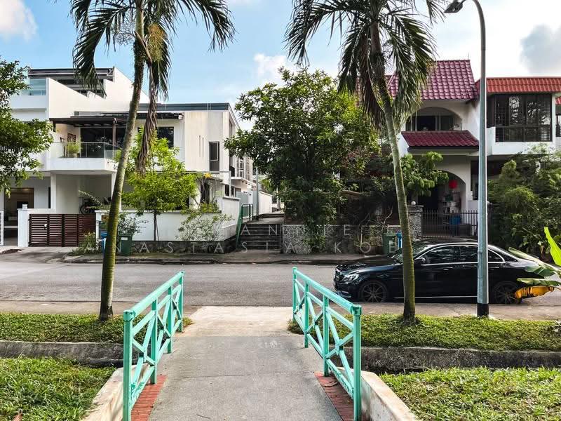 Beautiful Terrace at Serangoon Garden, Farleigh, Li Hwan, Kovan, Serangoon Garden, Farleigh, Carisbrooke, Li Hwan, Hougang / Punggol / Sengkang, 5 Bedrooms, 2,800 sqft, Terraced House For Sale, by Jeannie Anastasia Koe 高晶晶, 500276044 - Exterior - PropertyGuru.com.sg