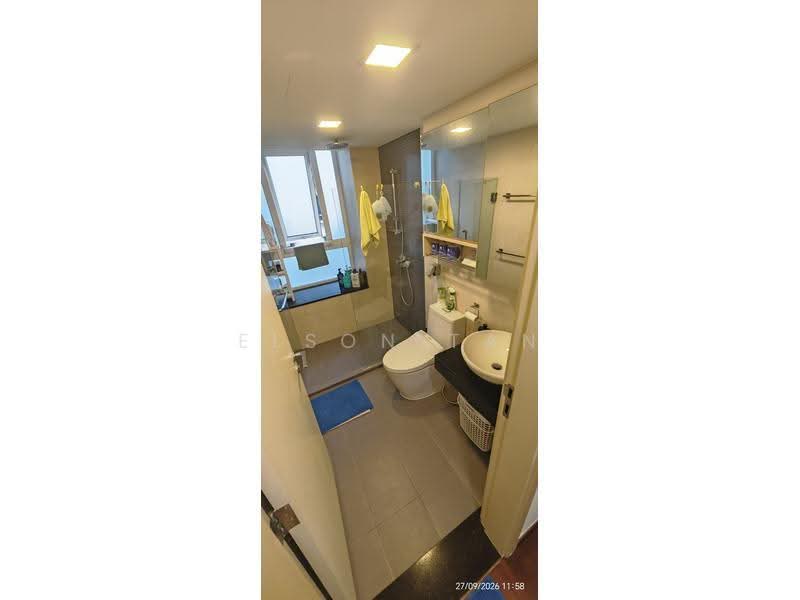 Imperial Heights, 16 Ipoh Lane, East Coast / Marine Parade, 2 Bedrooms, 775 sqft, Apartment For Sale, by Elson Tan, 500276046 - Bathroom - PropertyGuru.com.sg