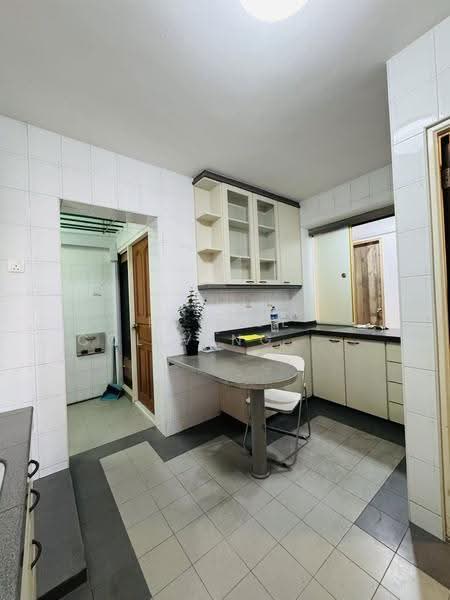 Pine Grove, 1C Pine Grove, Clementi Park / Upper Bukit Timah, Room Rental, 100 sqft, Condominium For Rent, by Bunny, 500276047 - Kitchen - PropertyGuru.com.sg