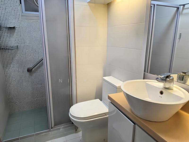 643 Punggol Central, 643 Punggol Central, Hougang / Punggol / Sengkang, 3 Bedrooms, 969 sqft, HDB Flat For Sale, by Nick R. L, 500276048 - Bathroom - PropertyGuru.com.sg