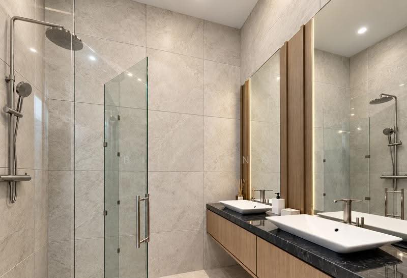 Balmoral Brand New Terrace, Balmoral, Tanglin / Holland / Bukit Timah, 5 Bedrooms, 4,531 sqft, Terraced House For Sale, by Billy Ang, 500276061 - Bathroom - PropertyGuru.com.sg