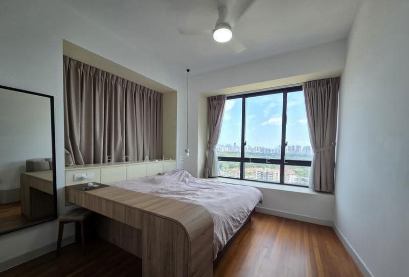 d'Leedon (Former Farrer Court), 13 Leedon Heights, Tanglin / Holland / Bukit Timah, 2 Bedrooms, 1,076 sqft, Condominium For Sale, by Edalene Lee, 500276068 - Bedroom - PropertyGuru.com.sg