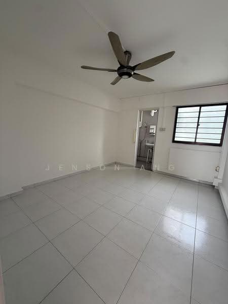 253 Yishun Ring Road, 253 Yishun Ring Road, Sembawang / Yishun, 3 Bedrooms, 1,119 sqft, HDB Flat For Sale, by Jenson Ang, 500276073 - Interior - PropertyGuru.com.sg