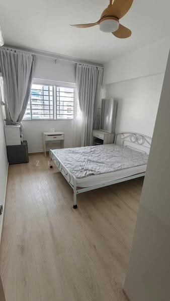 733 Yishun Avenue 5, 733 Yishun Avenue 5, Sembawang / Yishun, Room Rental, 250 sqft, HDB Flat For Rent, by Tan Zheng Heng, 500276092 - Bedroom - PropertyGuru.com.sg
