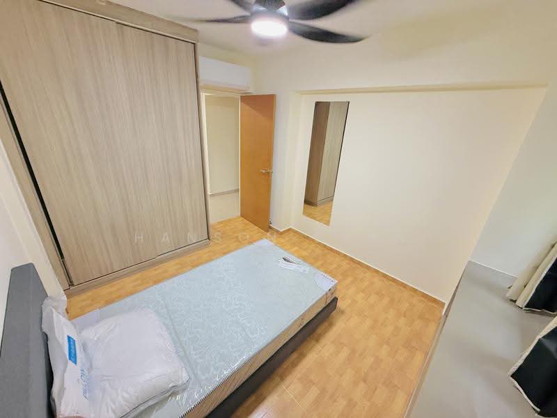 184B Rivervale Crescent, 184B Rivervale Crescent, Hougang / Punggol / Sengkang, Room Rental, 100 sqft, HDB Flat For Rent, by Hanson Chan, 500276100 - Bedroom - PropertyGuru.com.sg