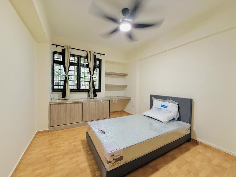 184B Rivervale Crescent, 184B Rivervale Crescent, Hougang / Punggol / Sengkang, Room Rental, 100 sqft, HDB Flat For Rent, by Hanson Chan, 500276100 - Bedroom - PropertyGuru.com.sg
