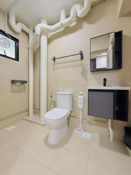 184B Rivervale Crescent, 184B Rivervale Crescent, Hougang / Punggol / Sengkang, Room Rental, 100 sqft, HDB Flat For Rent, by Hanson Chan, 500276100 - Bathroom - PropertyGuru.com.sg