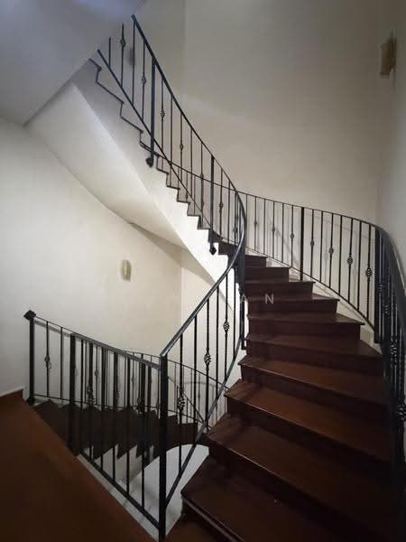 Teacher's Housing Estate, Iqbal Avenue, Mandai / Upper Thomson, 5 Bedrooms, 2,700 sqft, Terraced House For Sale, by Roy Tan, 500276103 - Interior - PropertyGuru.com.sg