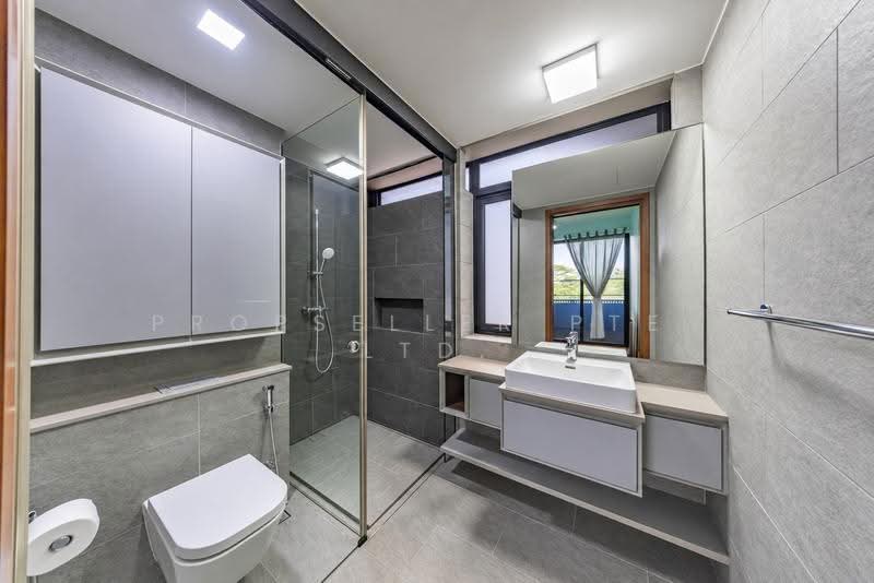 Kandis Residence, 6 Kandis Link, Sembawang / Yishun, 2 Bedrooms, 732 sqft, Condominium For Sale, by KOH YONG JIAN, 500276116 - Bathroom - PropertyGuru.com.sg