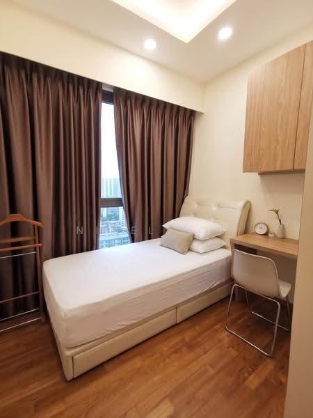 Tre Residences, 9 Geylang East Avenue 1, Eunos / Geylang / Paya Lebar, 4 Bedrooms, 947 sqft, Condominium For Sale, by Nigel Toh, 500276141 - Bedroom - PropertyGuru.com.sg