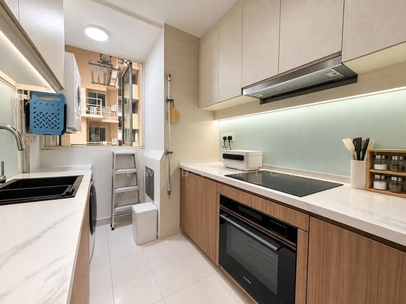 Watercolours, 33 Pasir Ris Link, Pasir Ris / Tampines, 3 Bedrooms, 958 sqft, Condominium For Sale, by Liew Derrick, 500276146 - Kitchen - PropertyGuru.com.sg