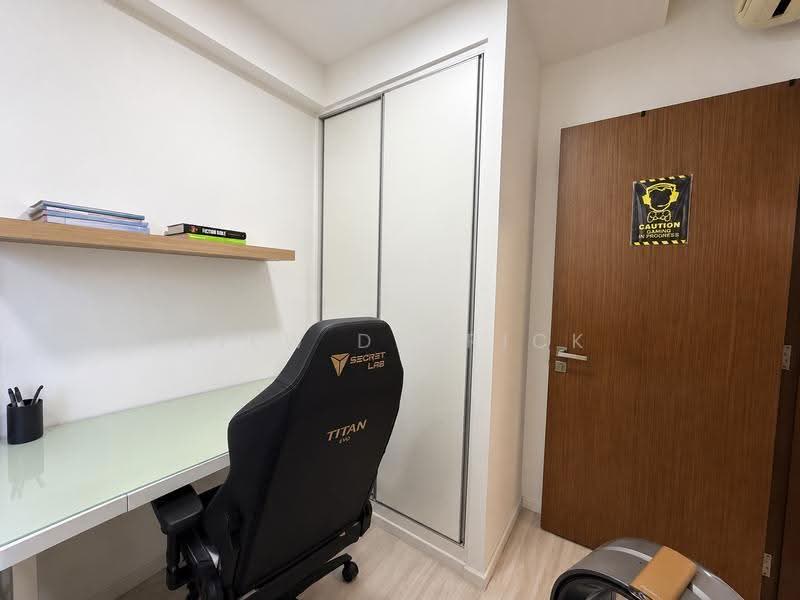 Watercolours, 33 Pasir Ris Link, Pasir Ris / Tampines, 3 Bedrooms, 958 sqft, Condominium For Sale, by Liew Derrick, 500276146 - Study - PropertyGuru.com.sg