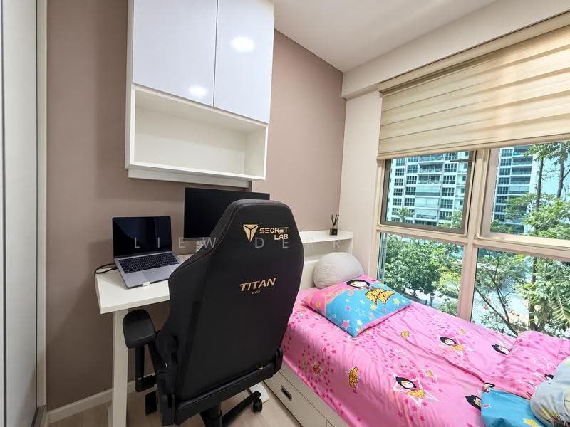 Watercolours, 33 Pasir Ris Link, Pasir Ris / Tampines, 3 Bedrooms, 958 sqft, Condominium For Sale, by Liew Derrick, 500276146 - Bedroom - PropertyGuru.com.sg