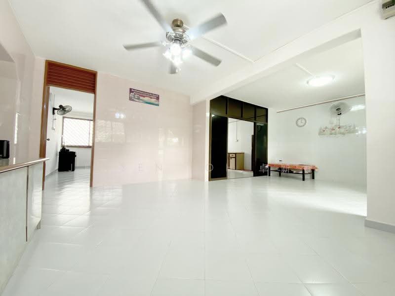 302 Yishun Central, 302 Yishun Central, Sembawang / Yishun, 3 Bedrooms, 1,163 sqft, HDB Flat For Sale, by Jensen Toh 卓新智, 500276155 - Living Room - PropertyGuru.com.sg
