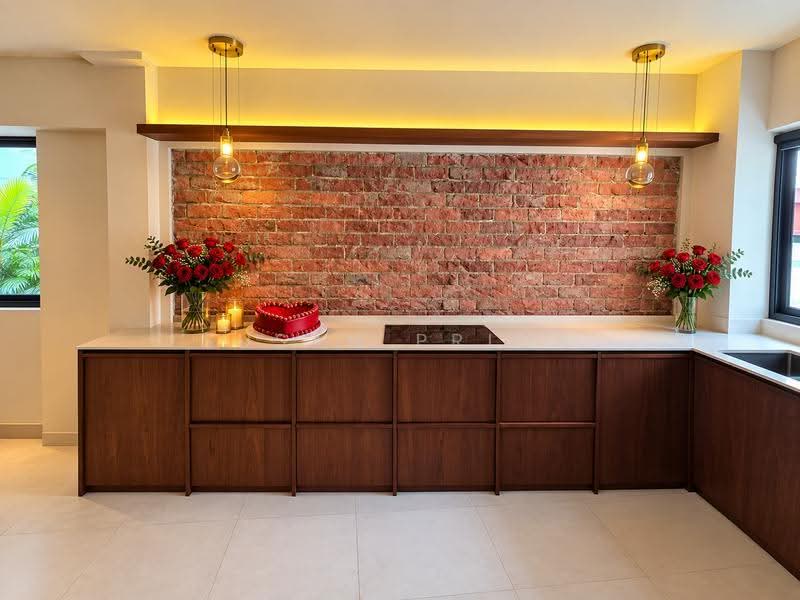 Romantic One Bed Tiong Bahru, Tiong Bahru Road, Alexandra / Commonwealth, 1 Bedroom, 790 sqft, Walk-up Apartment For Rent, by Susan Prior, 500276177 - Kitchen - PropertyGuru.com.sg