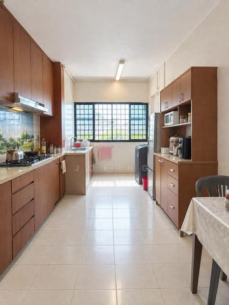 403 Jurong West Street 42, 403 Jurong West Street 42, Boon Lay / Jurong / Tuas, Room Rental, 130 sqft, HDB Flat For Rent, by JOE NG, 500276189 - Kitchen - PropertyGuru.com.sg