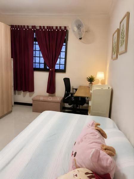 305 Bukit Batok Street 31, 305 Bukit Batok Street 31, Dairy Farm / Bukit Panjang / Choa Chu Kang, 3 Bedrooms, 1,054 sqft, HDB Flat For Rent, by Roy Sim, 500276198 - Bedroom - PropertyGuru.com.sg